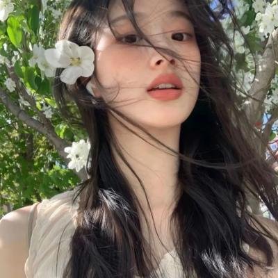 禁足少女罗曼史